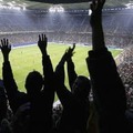 実際の試合はまだ無人なのに…「満員のサポ」を撮影した映画が炎上 画像