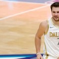 こりゃすげぇ！元レアル・マドリーのNBAスター、足での「神トラップ」がうますぎる 画像