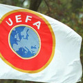UEFA、現ファイナンシャルフェアプレーを捨てる？ 移籍金と給与を制限へ 画像