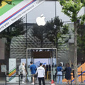 ソウル市内にあるアップルの販売店＝2021年8月（共同）