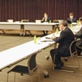 感染者数、高止まりでも解除 画像