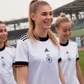 ドイツ女子代表、“7連覇”を目指すEURO2022に向けた新ユニフォーム発表！ 画像