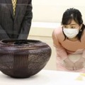 佳子さま、伝統工芸展に 画像