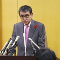 記者会見でマイナンバーカードの普及促進策を発表した河野デジタル相＝13日午前、東京都千代田区