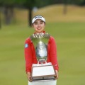 山下美夢有が史上最年少で年間女王戴冠　2差逆転の今季4勝目 画像