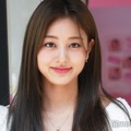 TWICEジヒョ、美人妹との2ショット公開「揃って美しすぎる」「似てる」 画像