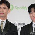 東方神起／（左から）チャンミン、ユンホ（C）モデルプレス