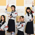 新しい学校のリーダーズ／（左から）KANON、SUZUKA、RIN、MIZYU（C）NHK