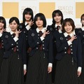 （前列左から）小林由依、藤吉夏鈴、松田里奈（後列左から）森田ひかる、山崎天、田村保乃、守屋麗奈／櫻坂46（C）NHK