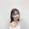 乃木坂46阪口珠美、美脚際立つ新衣装ショット公開「スタイル抜群」「とっても綺麗」と反響 画像