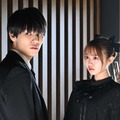 萩原利久、香音「めぐる未来」第3話より（C）読売テレビ