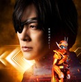 「仮面ライダー THE SUMMER MOVIE 2024／仮面ライダーガッチャード＆爆上戦隊ブンブンジャー」スペシャルビジュアル（C）2024 映画「ガッチャード・ブンブンジャー」製作委員会