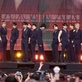 JO1、素肌チラリスーツ姿で東方神起「MIROTIC」カバー トップバッターで刺激的パフォーマンス【KCON JAPAN 2024／Mカ】 画像