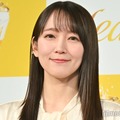 吉岡里帆、唇ピアス×紫インナーヘアで印象ガラリ「新鮮」「奇抜なのも似合う」と反響 画像