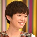 佐藤栞里、シソンヌの単独ライブに大満足！ニッコリSHOTに「愛を感じます」「こっちも笑顔に」の声