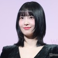 TWICEモモ、美腹筋際立つ私服姿披露「バキバキ」「筋肉まで美しい」と反響 画像