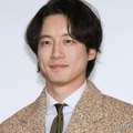 坂口健太郎、コミュ力が高すぎて現場に“知らないおじさん”現れる 生田斗真「ゾロゾロ入ってきて誰だろうなと」【さよならのつづき】 画像