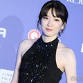 永野芽郁「MAMA」レッドカーペットにサプライズ登場 美背中際立つブラックドレス姿【2024 MAMA AWARDS DAY2】 画像