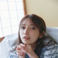 後藤真希写真集、記録的ヒットで重版6刷決定 旅館での未公開カットも解禁【flos】 画像