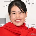 横澤夏子、娘の七五三オフショット公開「例のブツを渡しているところを撮られて」 画像