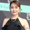 矢田亜希子、家族で初詣の参拝へ「おそろコーデみたいで可愛い」「ママオーラ出てる」の声 画像