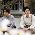 木戸大聖＆岡田将生、危険な色気溢れる新カット解禁 艶やかな男たちを熱演【ゆきてかへらぬ】 画像