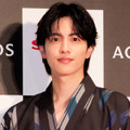 志尊淳、香取慎吾とパシャリ！笑顔SHOTに「凄いツーショット」「最高の1枚」の声 画像