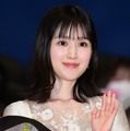 SixTONESジェシー＆櫻井海音から福本莉子へホワイトデーのサプライズ 自ら花選ぶ【お嬢と番犬くん】 画像