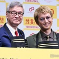 初の親子共演で仲良し会見を繰り広げた大倉忠司氏＆大倉忠義（C）モデルプレス