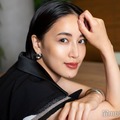 藤井夏恋、オン眉＆顔面ピアス風ショットで雰囲気ガラリ「XGにいそう」の声に「夫にも言われました」 画像