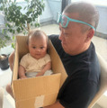 山本圭壱、これが本当の箱入り娘！？親子SHOTにファンほっこり「本当に可愛い」「幸せだなぁ」 画像
