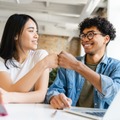 やり手な企業する東大生。在学中に2,000万円弱稼ぐ彼らのビジネスとは
