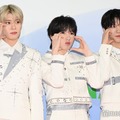 NCT WISH、ホワイトスーツで登場 2年連続出演に意気込み「去年はデビューから50日目だった」【ASEA 2025 レッドカーペット】 画像