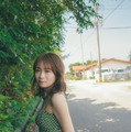 秋元真夏「淡淡」撮影／東京祐（提供写真）