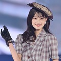 鶴嶋乃愛、タイトなミニ丈ワンピで美脚披露「スタイル良すぎ」「憧れのボディライン」と反響 画像