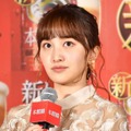 「美脚すぎ」ももクロ百田夏菜子、ほっそり太もものミニ丈コーデに絶賛の声「スタイル抜群」 画像