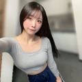 真島なおみ、美脚輝くミニ丈フリルコーデ披露「ftmmいいかんじ」 画像
