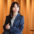 清原果耶、日韓共同制作で再び火曜ドラマの舞台へ “再共演”成田凌は「自然体で撮影に臨める空気を作ってくださる」【「初恋DOGs」インタビュー】 画像