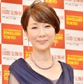 伊藤蘭、手首骨折を報告「戸惑いを感じています」現在は治療に専念 画像