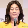 氷川きよし、ノースリーブ姿でほっそり二の腕披露「FNS歌謡祭」リハオフショットに「美肌」「上品で憧れる」の声 画像