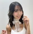 #2i2天羽希純、美バストでガラス挟むお風呂ショット公開「セクシーすぎる」の声 画像