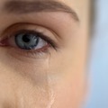 泣きたくても泣けないあなたへ【暮れの酉 幸せに気づくエッセイ８】 画像