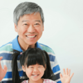 60代の祖父が大好きな孫　祖父の帰宅を阻む孫の行動に…→「みんなが爆笑」「成長は早い」 画像