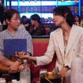 【愛の、がっこう。第1話】まじめ教師・愛実（木村文乃）、ホスト・カヲル（ラウール）と出会う 画像