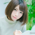 えなこ、ベッド寝そべり美バスト大胆見せ「際どい」「破壊力すごい」とファン悶絶 画像