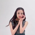 櫻坂46遠藤光莉、ミニスカ×ハイソックスから美太もも全開「スタイル抜群」「脚長い」の声 画像