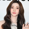aespaカリナ、黒髪ぱっつんヘアで雰囲気ガラリ「新鮮で可愛すぎ」「ビジュ爆発してる」の声 画像