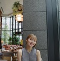 「シャッフルアイランド」ののこ、ミニT×ショーパン姿 空港コーデに反響「脚長い」「おしゃれ」 画像