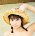 「ドンブラザーズ」宮崎あみさ、3年ぶり水着グラビアで美バスト開放 画像