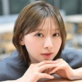 日向坂46富田鈴花、週3ジム通いで体作り 背中トレ・白水着を着ない…1st写真集に詰め込んだ“こだわり”【「鈴花サーキット」インタビュー】 画像